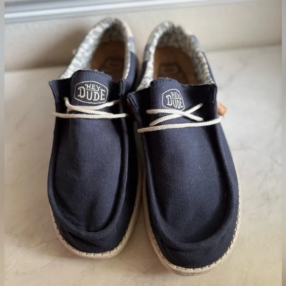 Hey Dude Men's Wally Break Stitch Slip Ons - Picture 4 of 10